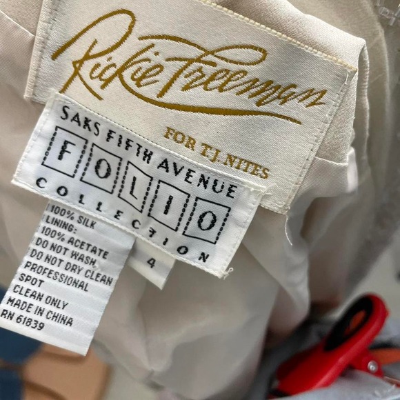 Rickie Freeman Vintage 80s Saks Fifth Avenue Fully Beaded White Sparkly Blazer - Picture 7 of 8